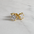 Rundslipad öronknopp Moissanite – 2.0ct