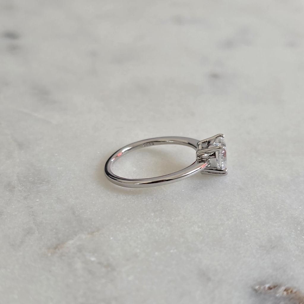SOLITAIRE HEART-CUT MOISSANITE RING - 1.0ct