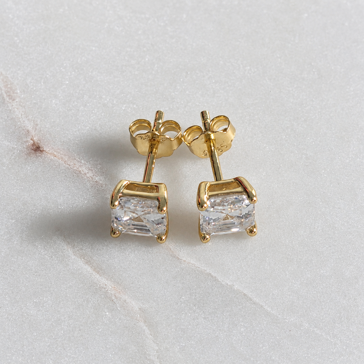 Princess-slipade örhängen Moissanite - 1.6ct