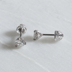 Round-Cut Stud Earring Moissanite - 1.0ct