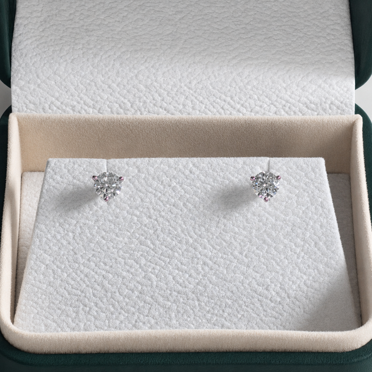 Rundslipade örhängen Moissanite - 1.0ct